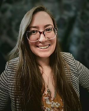 Dr. Oliva Stull