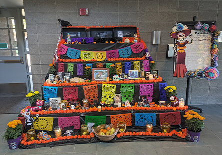 Dia de los Muertos Ofrenda